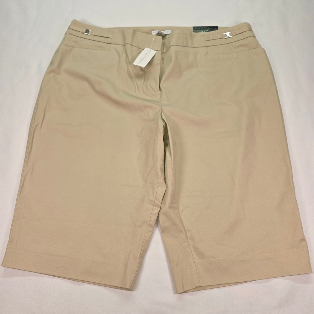 New‎ York & Company Womens Bermuda City Shorts Tan Khaki Stretch Size 16 NWT